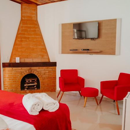 Hotel Aconchego Da Bocaina à Cunha Extérieur photo